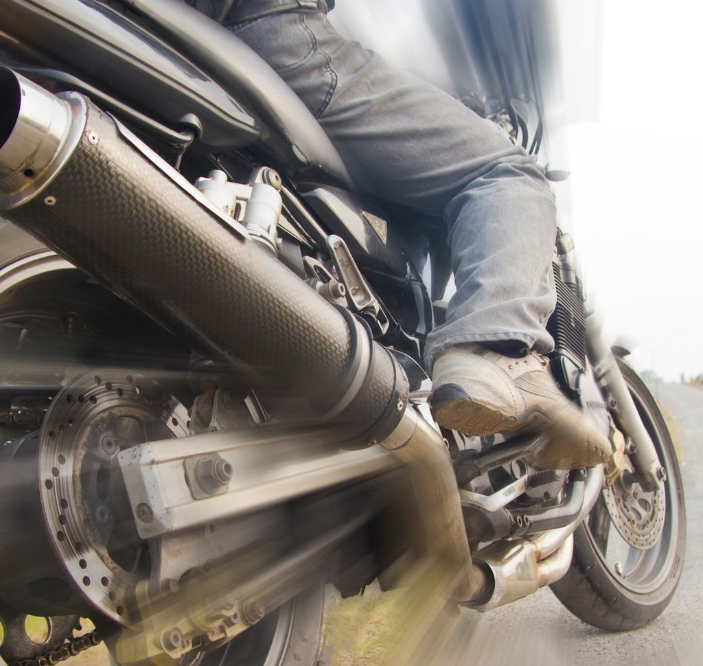 【新手上路】電單車煞車操控基礎知識—到底幾時要用前煞車?後煞車又要幾時用?